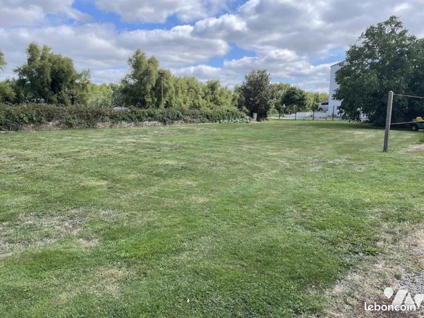 Terrain 703 m² CORSEPT