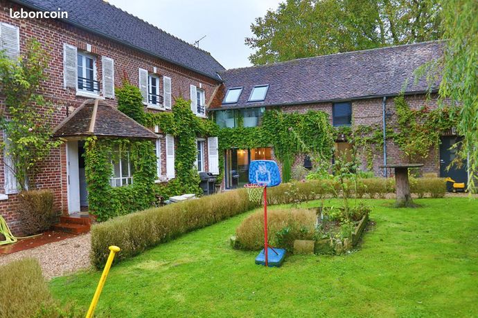 Maison 9 pièces 250 m²