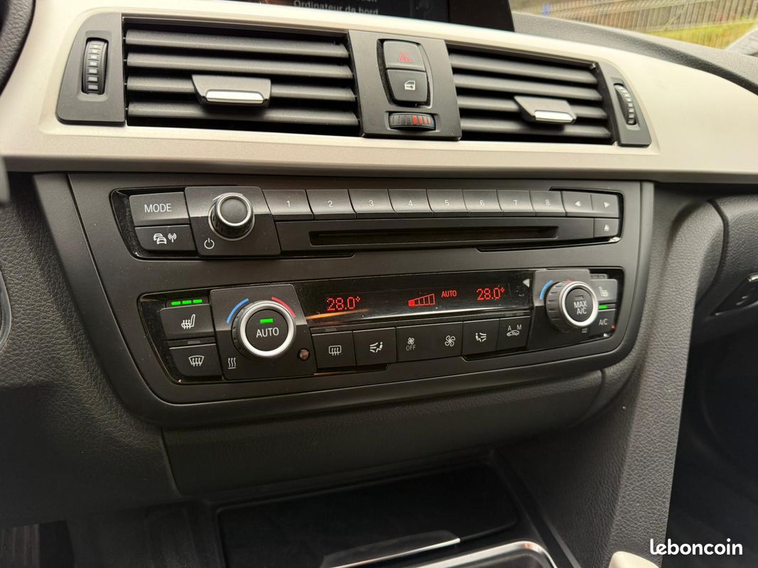 Bmw 320da touring 184cv lounge (image 7)
