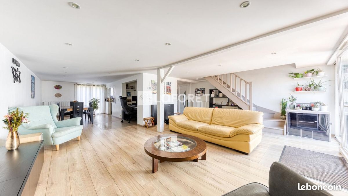 Maison 5 pièces 105 m² · à Roissy-en-Brie · 105 m² · 325 000 €