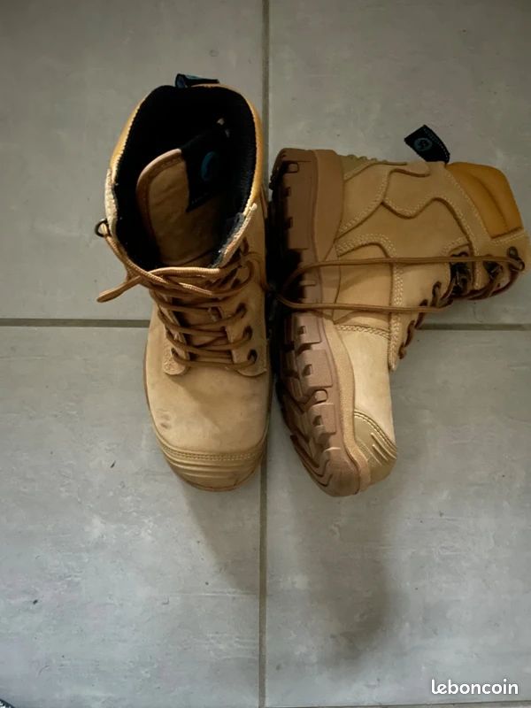 Bottes de sécurité Bata Helix High (image 1)