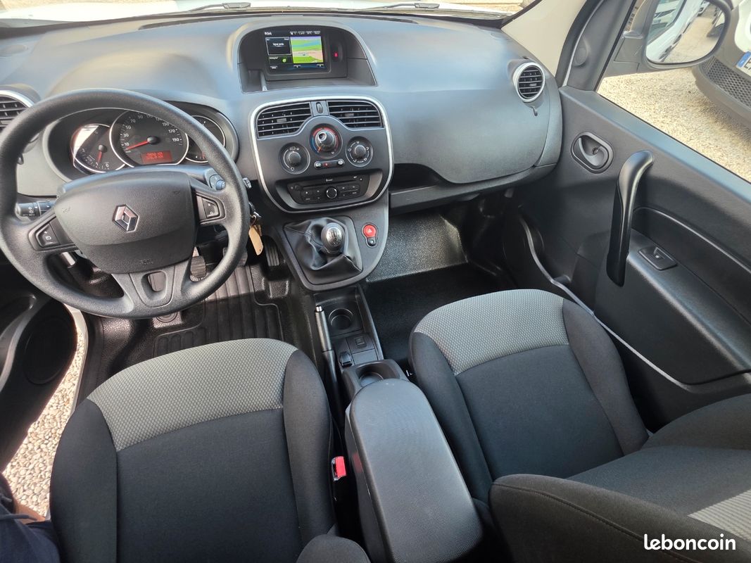 ✅renault kangoo ⏩️maxi l2 1.5 blue dci ⏩️ 95 ch air link ⏩️ boite 6 vitesses⏩️ TRES RARE FAIBLE KILOMETRAGE (image 9)