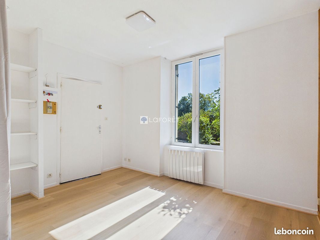 Appartement 1 pièce 17 m² · à Quimper · 17 m² · 420 €/mois
