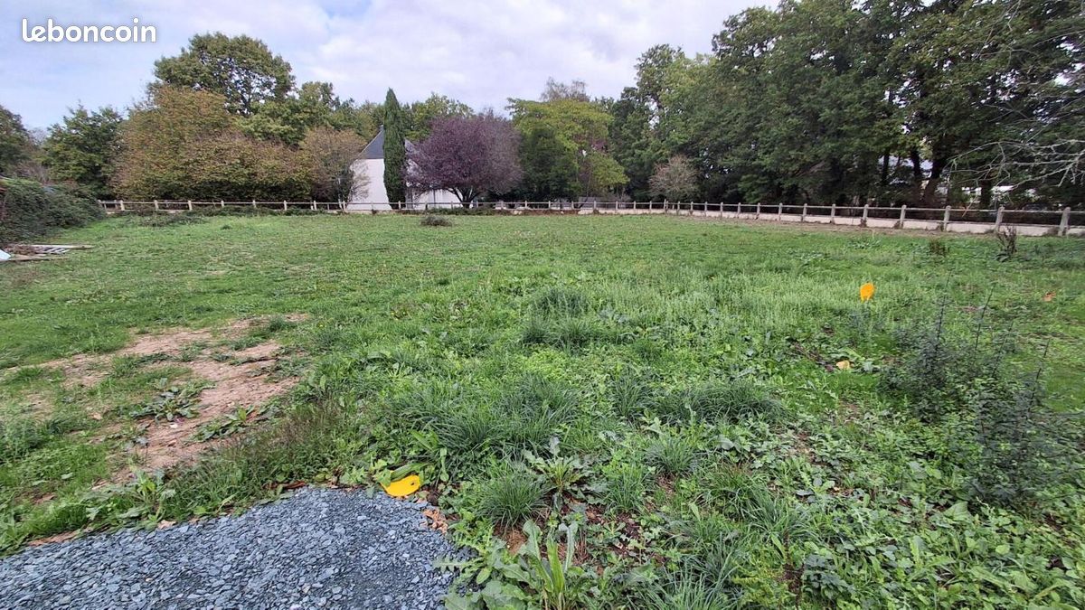 Terrain 794 m² · à La Chapelle-sur-Erdre · 191 900 €