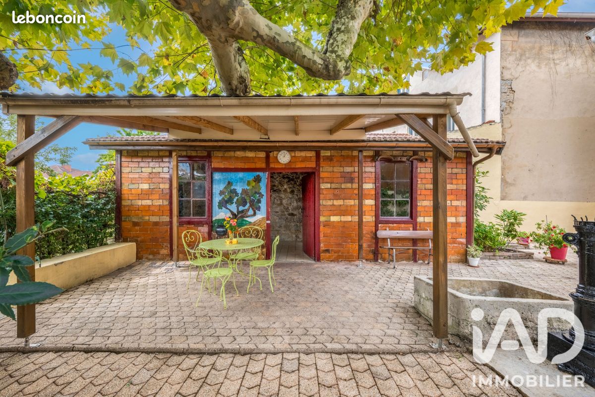Maison 6 pièces 158 m² · à Ambérieu-en-Bugey · 158 m² · 339 000 €