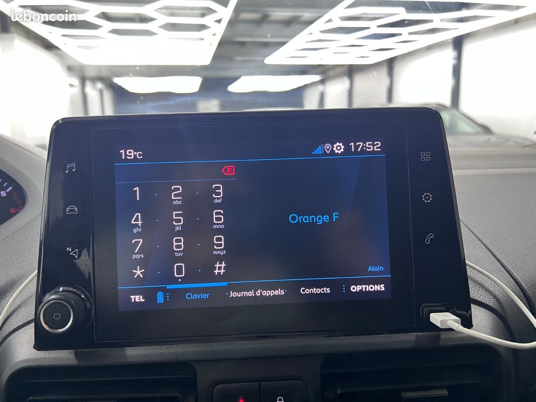 Peugeot Partner Premium L1 1.5 BlueHDI 130cv/3 Places/CarPlay/Radar AR/Régulateur De Vitesse (image 18)