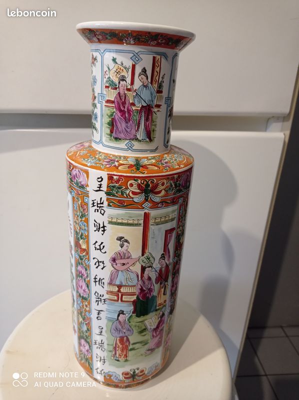 Grand vase chinois à rebord (image 4)
