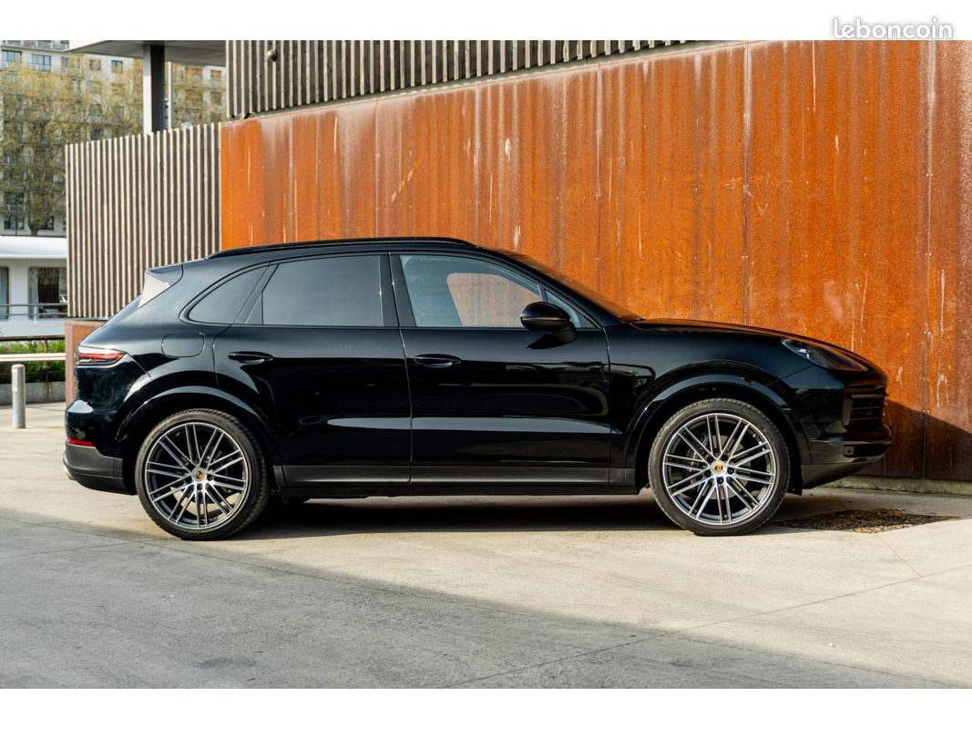 PORSCHE CAYENNE 3.0i V6 - 340 - BVA Tiptronic S - Start&Stop 2017 . PHASE 1 (image 8)