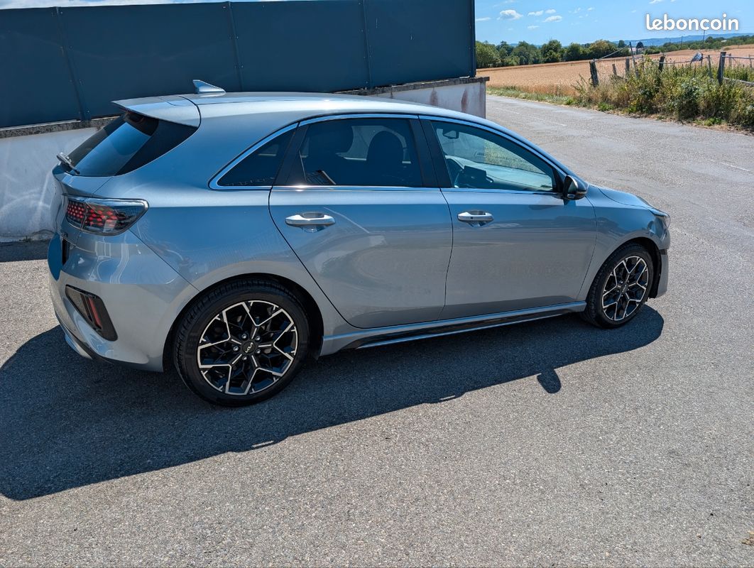 🚘Kia Ceed GT LINE 1,6 CRDI 136 Ch DCT7 Eco-Dynamics+🚘 (image 7)