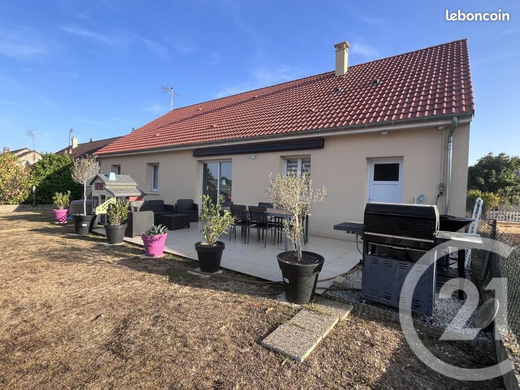 Maison 5 pièces 120 m² · à Velles · 120 m² · 196 900 €