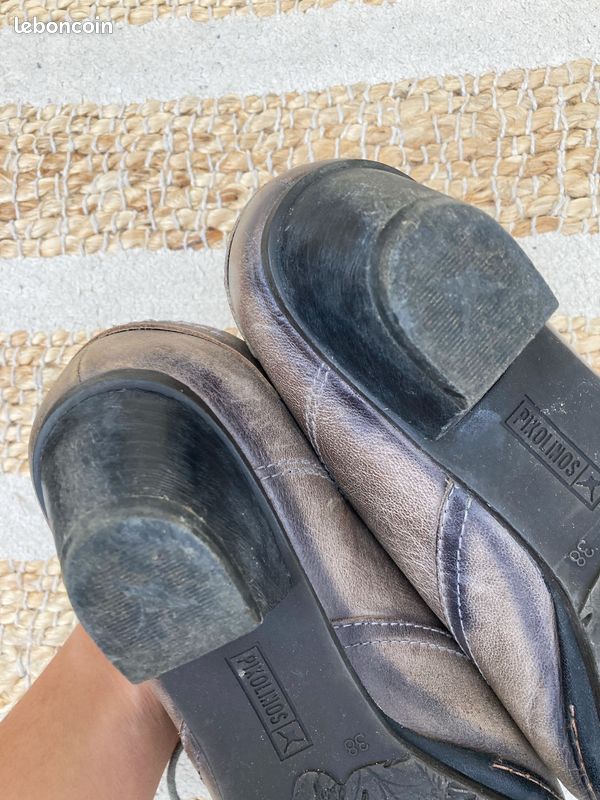 Bottines en cuir taupe - Pikolinos (image 8)