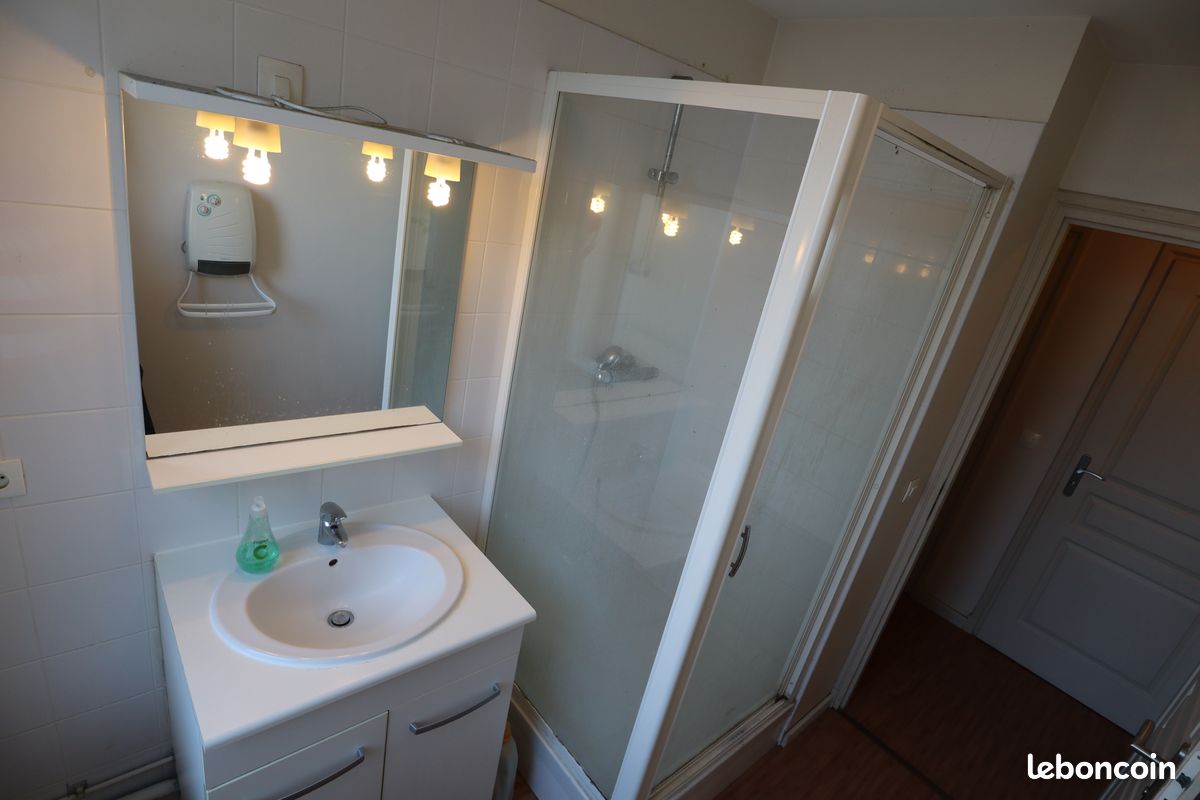 Appartement 3 pièces 65 m² · à Croix · 65 m² · 785 €/mois