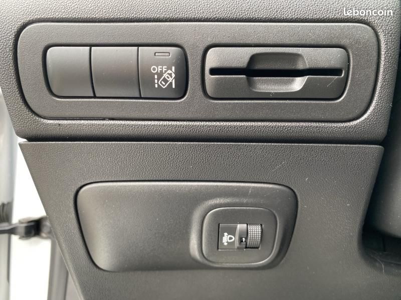 Citroen C3 Aircross PureTech 130ch S&S Shine Pack EAT6 (image 14)