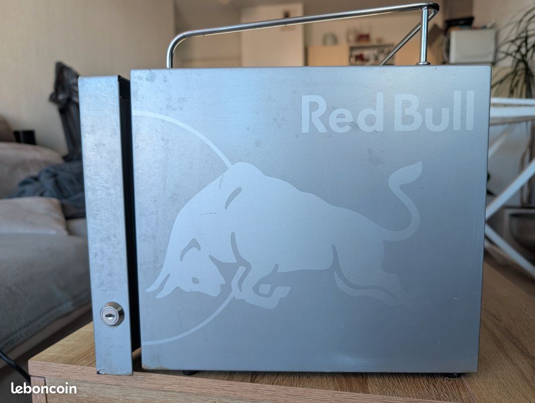 Réfrigérateur cannettes RedBull (image 3)