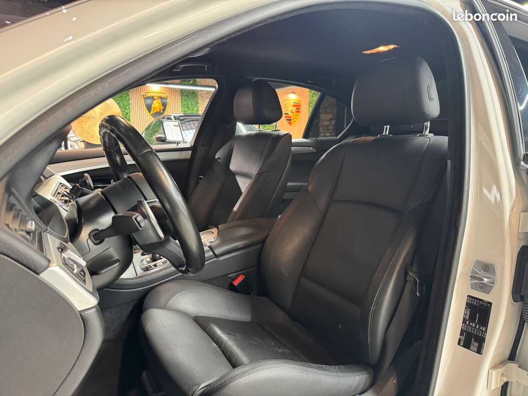 BMW 520d SERIE 5 F10 190ch | Sièges Electrique | Caméra | 389 euros/mois (image 4)