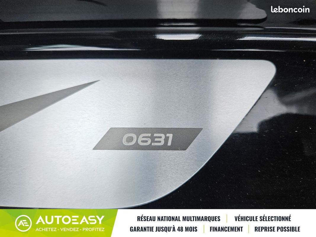 Renault Clio IV RS 1.6 220 TROPHY EDC 6 RS18 AKRAPOVIC (image 24)