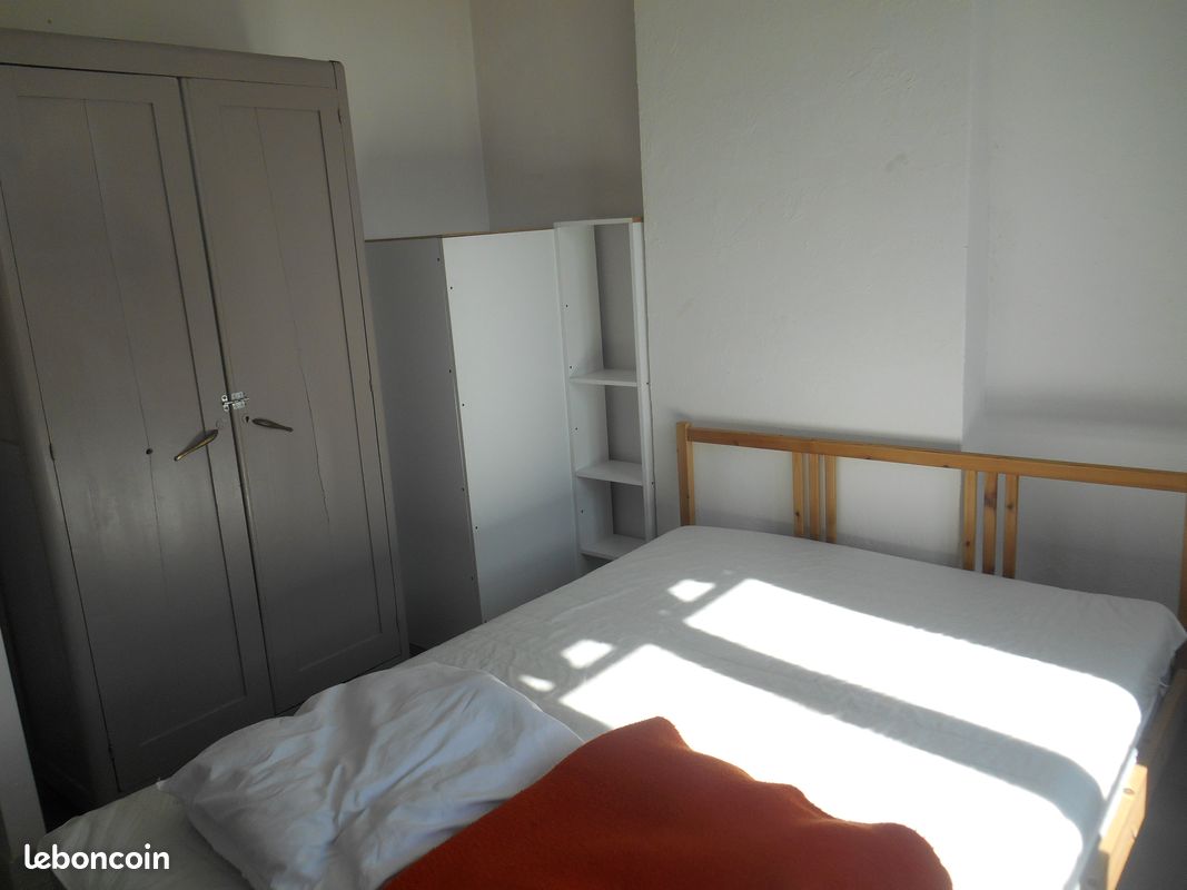 Appartement a louer saint-etienne - 2 pièce(s) - 33 m2 - Surfyn
