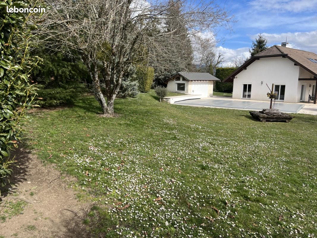 Terrain 491 m² Fillinges · 179 000 €