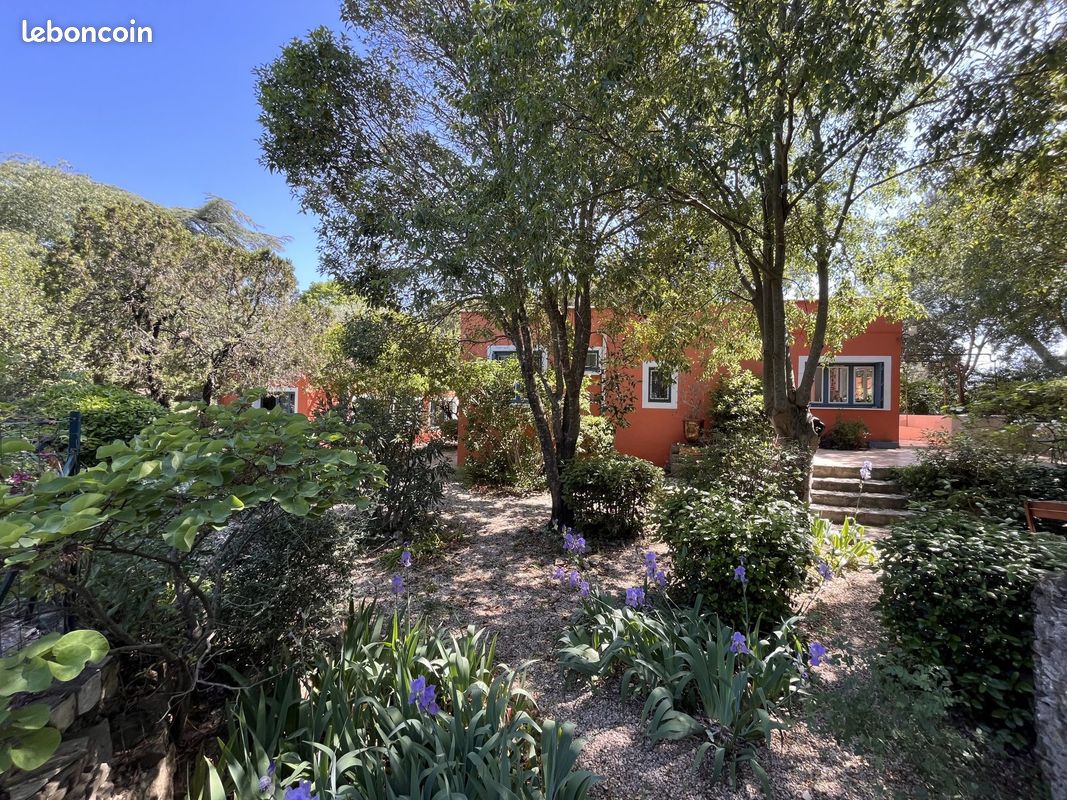 Maison 6 pièces 167 m² · à Nîmes · 167 m² · 493 000 €