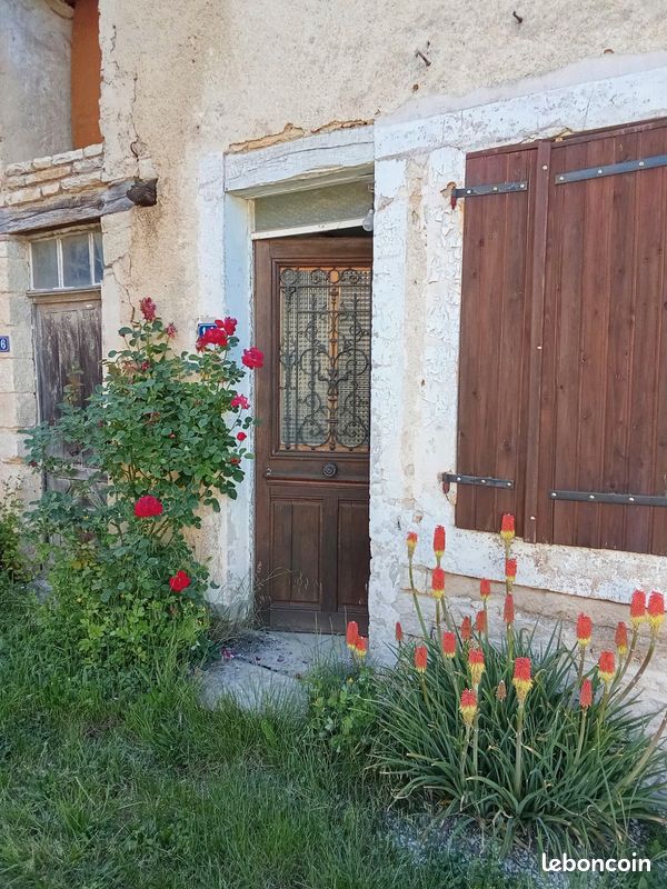 Maison 5 pièces 300 m² · à Grancey-sur-Ource · 300 m² · 180 000 €