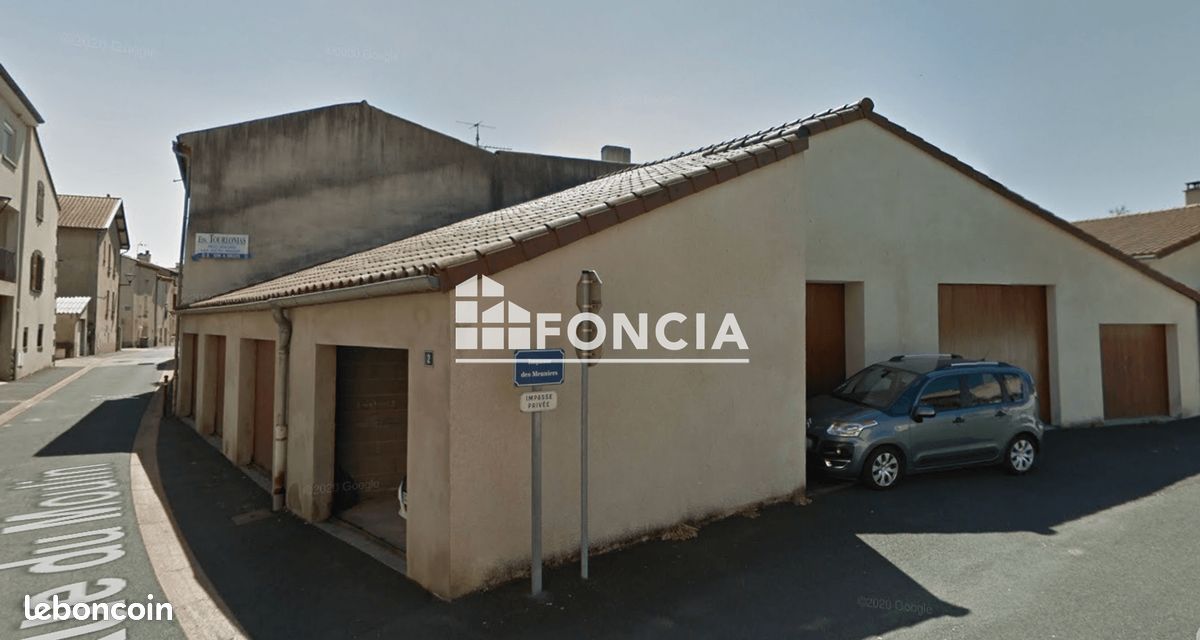 Parking 1 pièce · à Aulnat · 80 €/mois