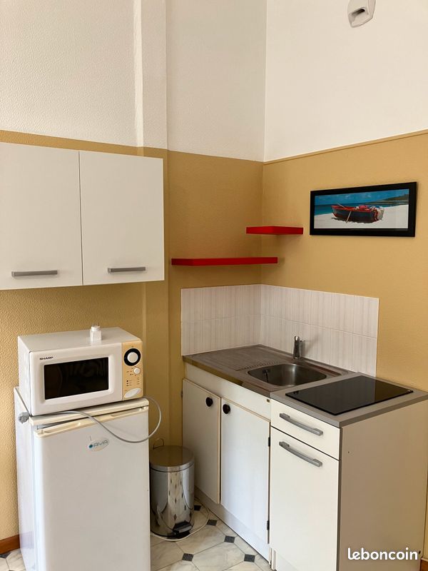 Appartement 1 pièce 19 m² · à Vire Normandie · 19 m² · 290 €