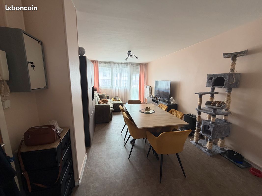 Appartement 3 pièces 60 m² · à Lys-lez-Lannoy · 60 m² · 115 000 €