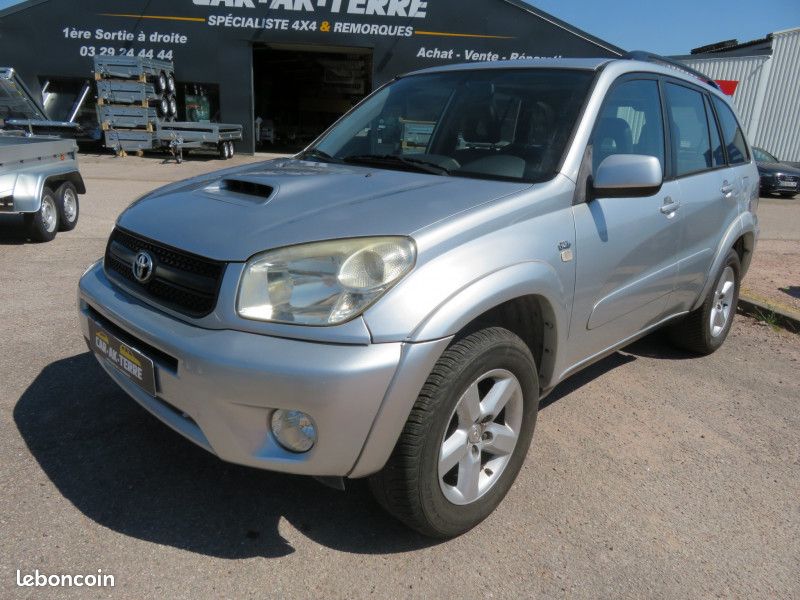 Toyota RAV4 115 D-4D VXE 5P (image 2)