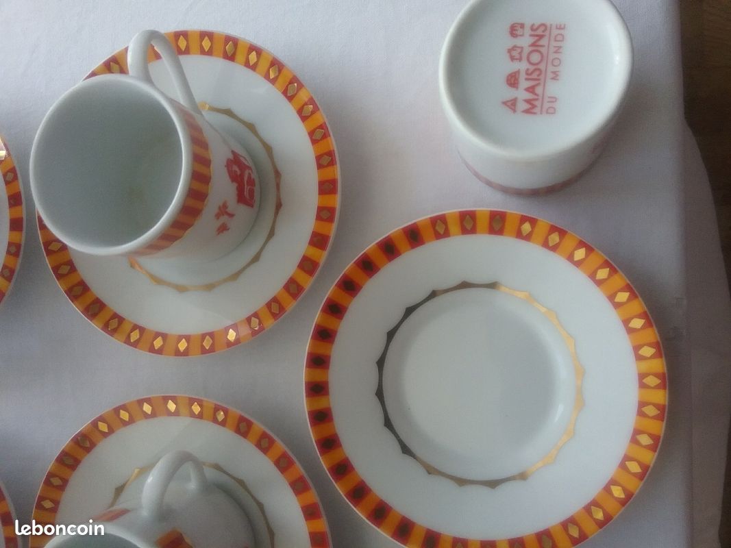 Tasses et soucoupes (image 3)