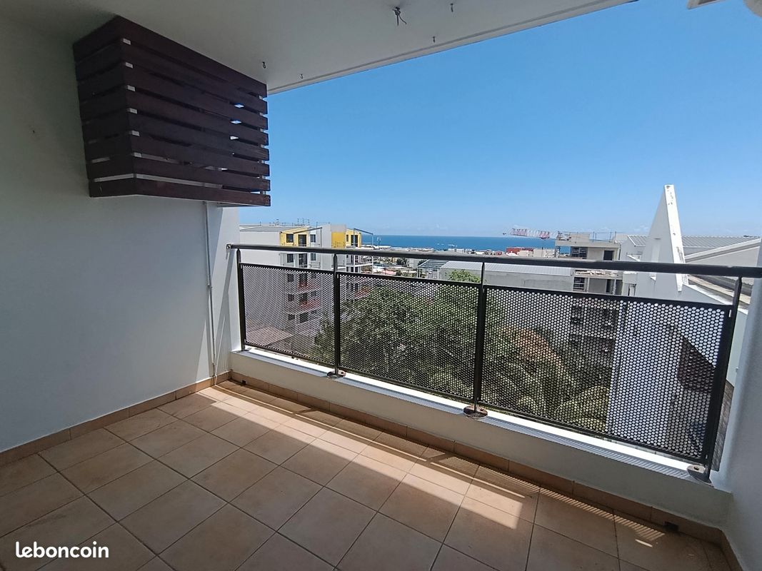 Appartement 2 pièces 54 m² · à Saint-Denis · 54 m² · 130 000 €