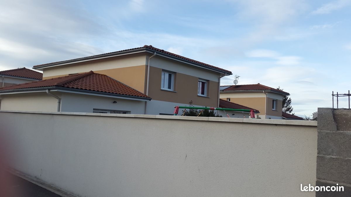 Maison 4 pièces 90 m² · à Saint-Just-Saint-Rambert · 90 m² · 954 €/mois