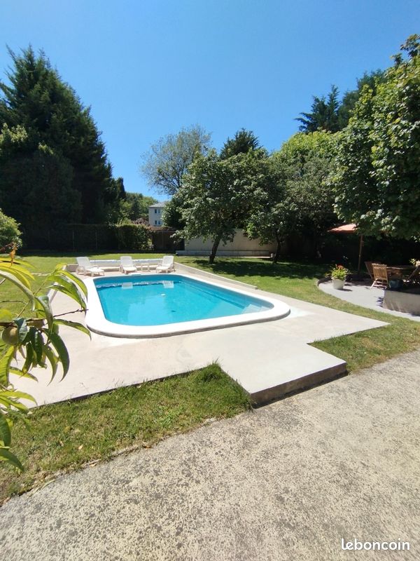 Maison 8 pièces 149 m² · à Avrillé · 148,6 m² · 580 000 €