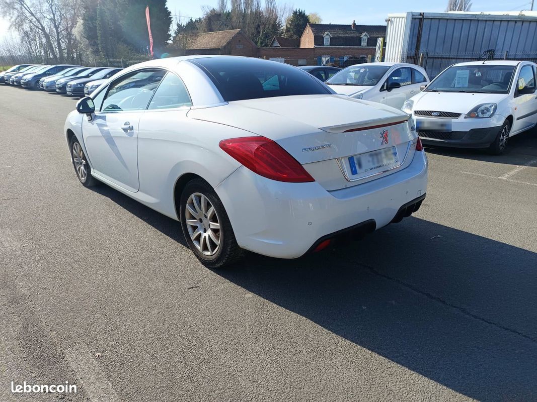 Peugeot 308 CC/1.6 HDI 110CH/Garantie/4x sans frais (image 4)