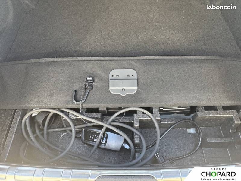 Peugeot 408 Electrique 58 kWh 210 ch GT (image 25)
