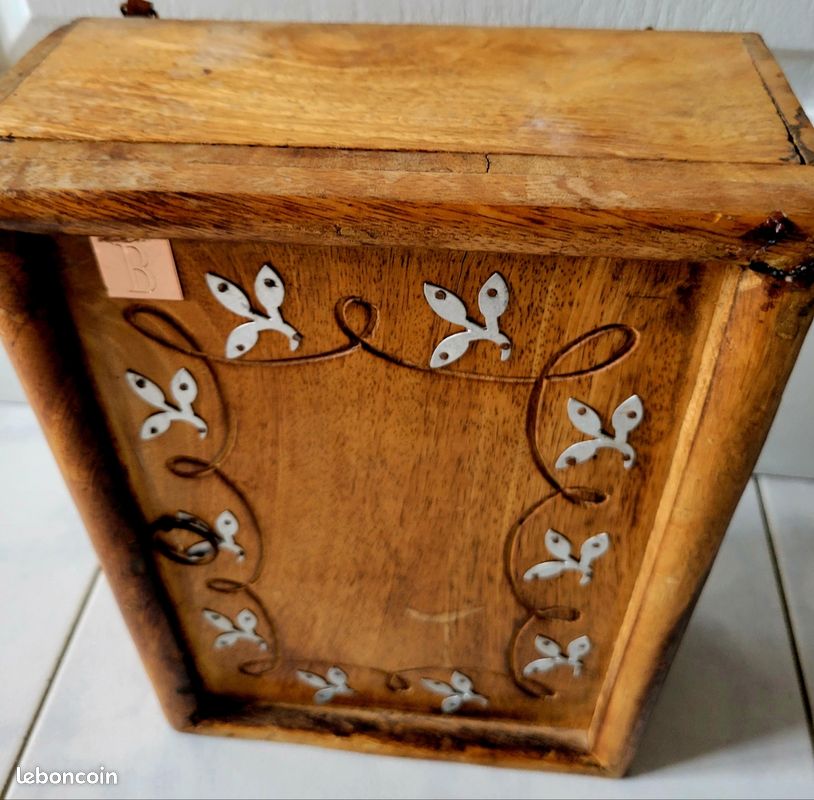 Ancienne Boîte Vintage En Osier Et Bois Marron - Décoration
