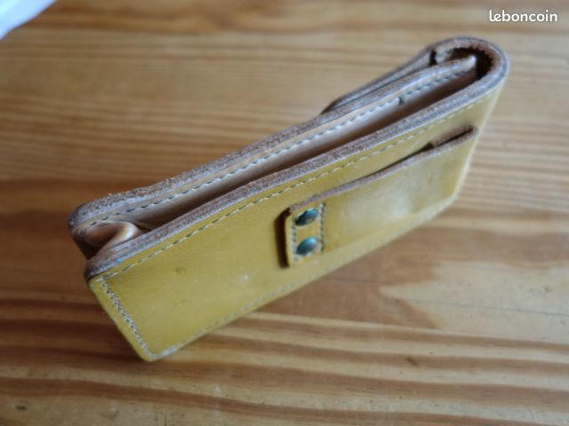 Pochette cuir (image 2)