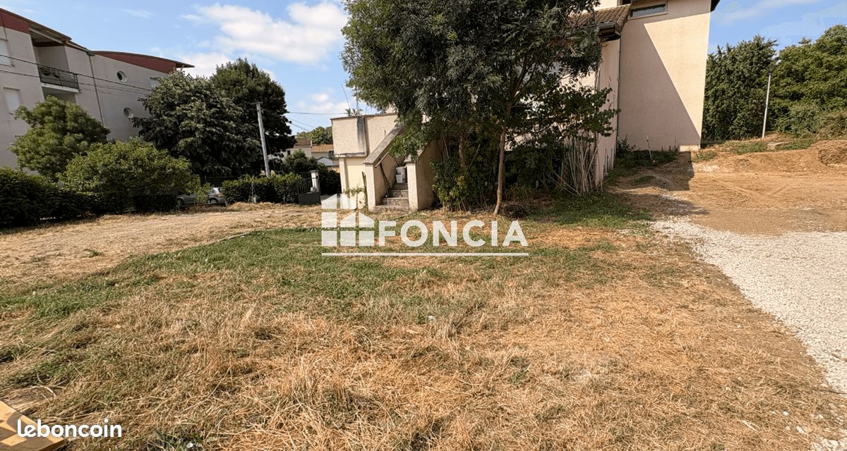 Appartement 4 pièces 89 m² · à Meximieux · 89 m² · 1 042 €