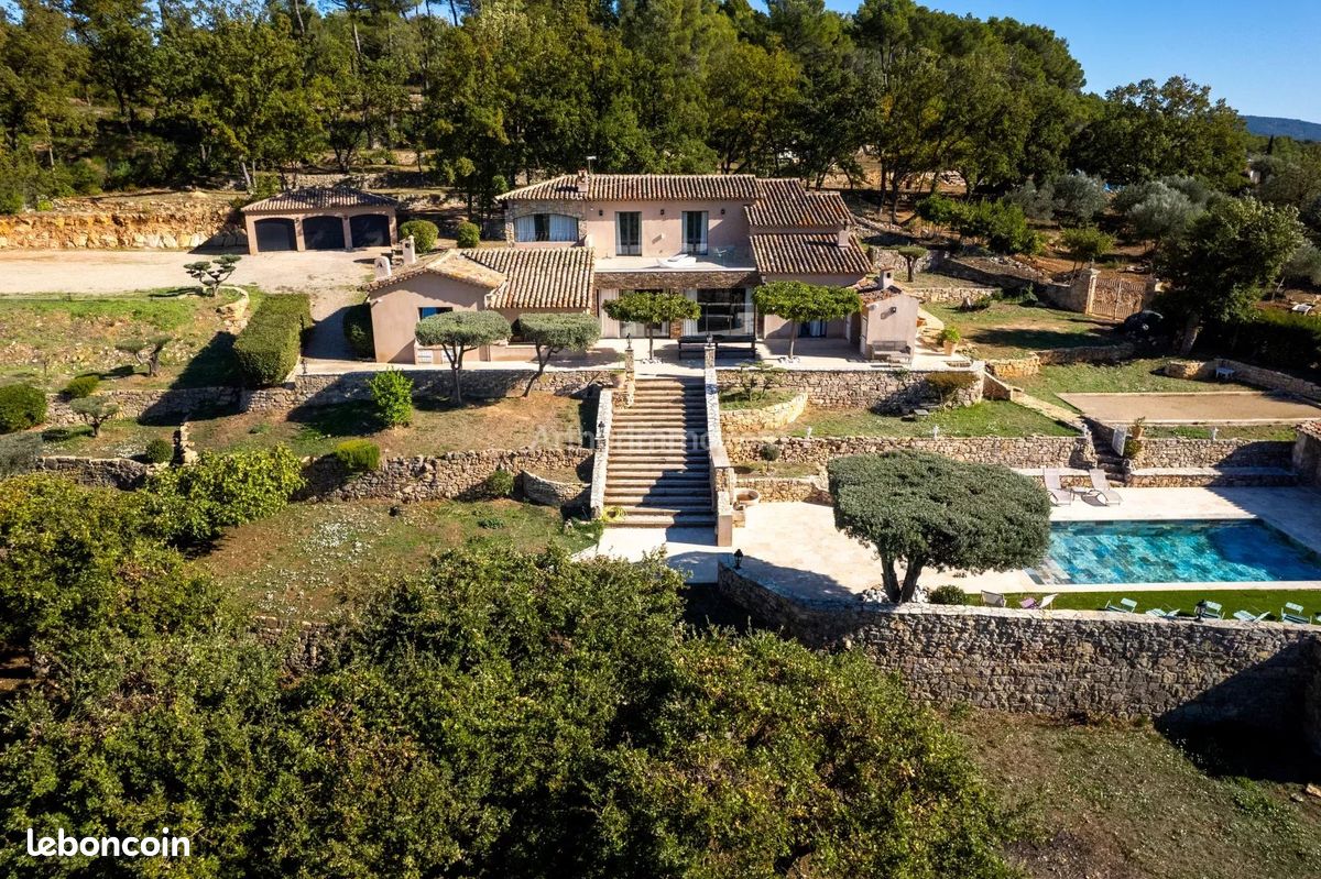 Maison 10 pièces 259 m² · à Draguignan · 259 m² · 1 456 000 €