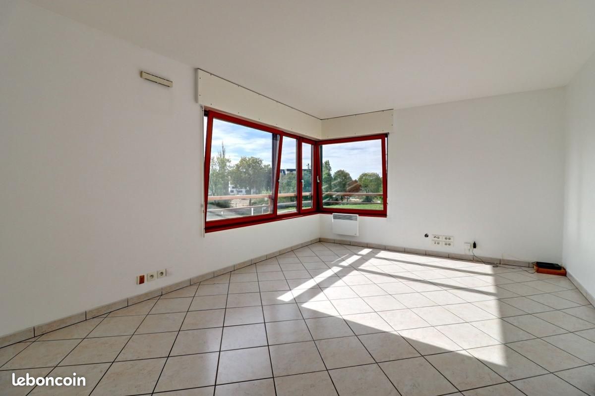 Appartement 2 pièces 51 m² · à Maurepas · 51 m² · 135 000 €