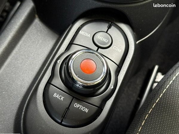 Mini MINI ONE D 95CH BUSINESS / 2018 / SIEGES CHAUFF / CLIM / GARANTIE (image 26)