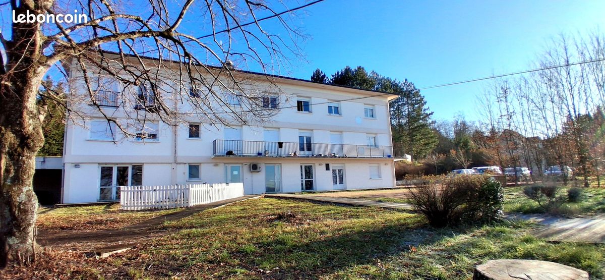 Local commercial 1000 m² · à Vichy · 1 000 m² · 960 000 €
