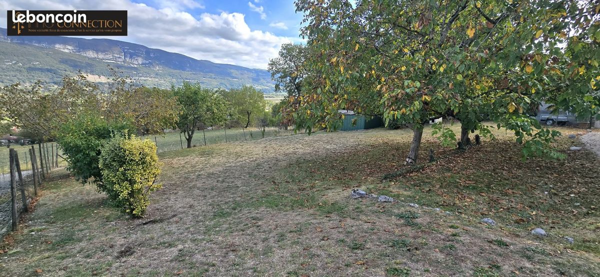 Terrain 769 m² · à Seyssel · 769 m² · 99 000 €