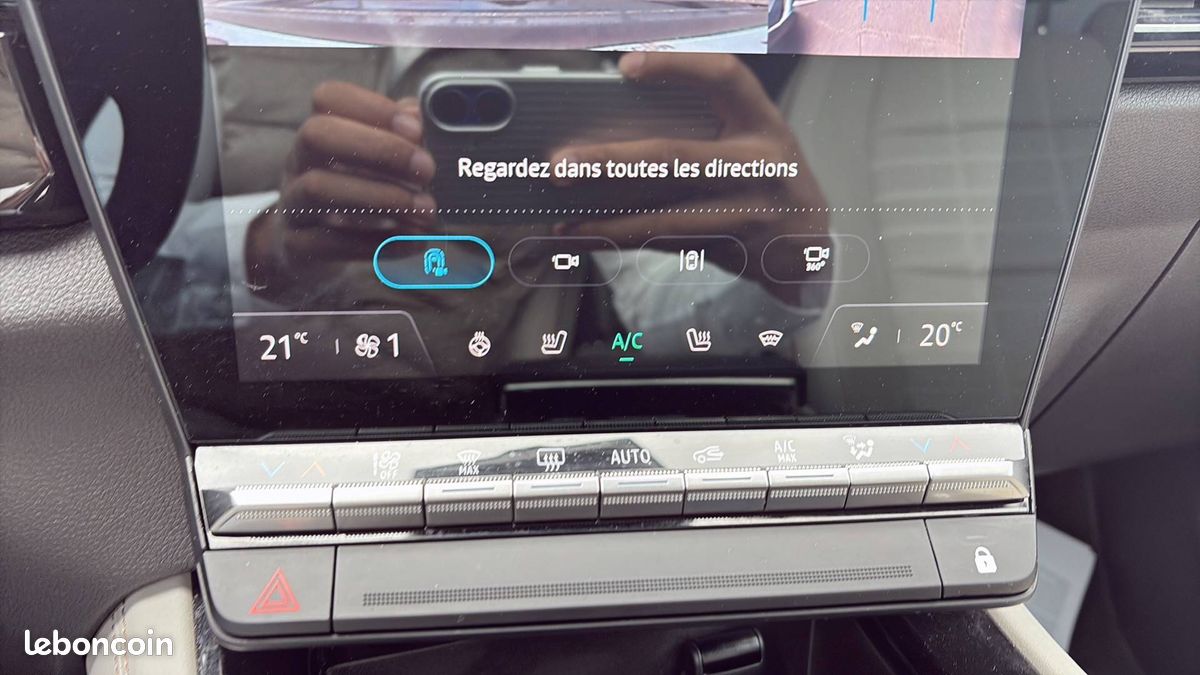 Renault espace e tech hybrid 200 iconic (image 28)