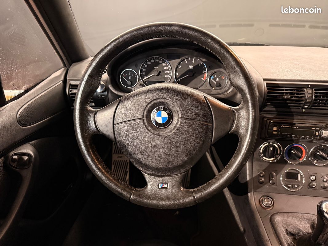 BMW Z3 ROADSTER 3.0I 231CH - 6 CYLINDRES - YOUNGTIMER - BMW INDIVIDUAl (image 3)