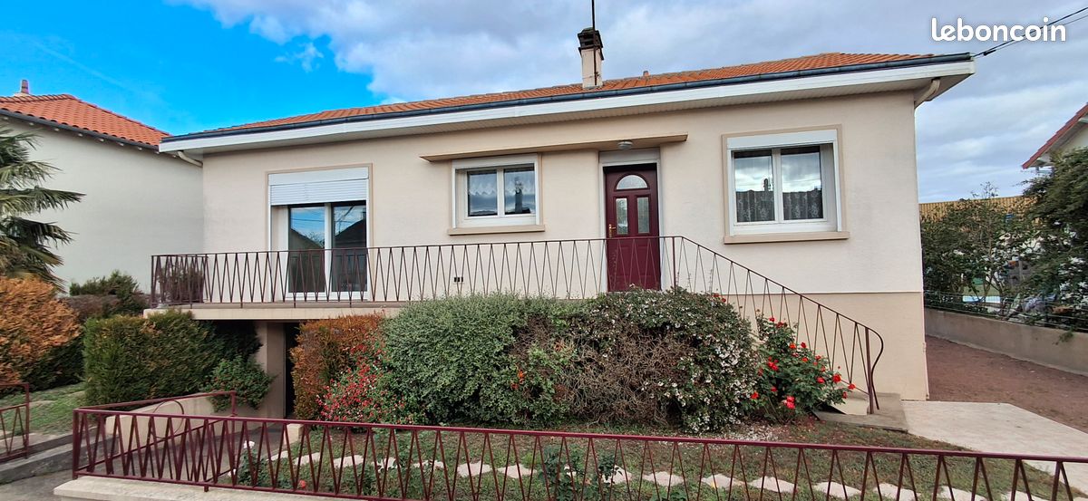Maison 5 pièces 80 m² · à Nueil-les-Aubiers · 80 m² · 135 000 €