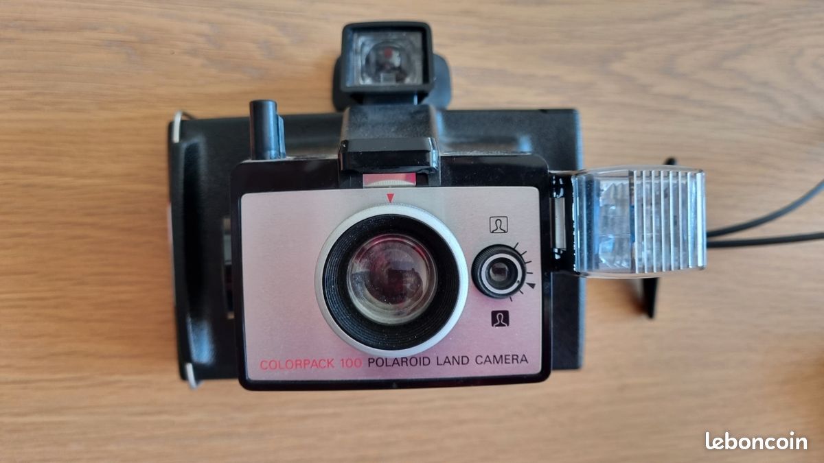 Polaroid EE100 Spécial Appareil Photo Instantané