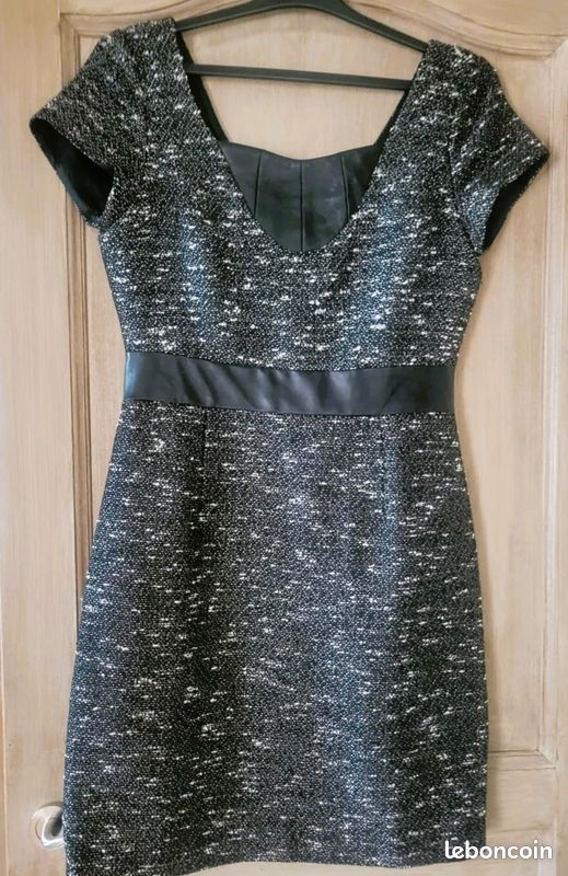 Magnifique robe Manoukian noire état neuf (image 1)