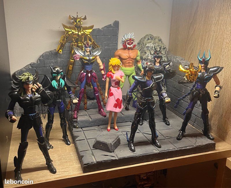 Figurine articulée Unifive Saint Seiya en or Sagittaire Aiolos 2003 - France