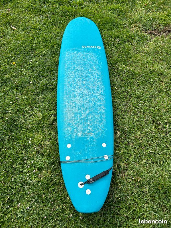 Planche surf mousse Olaian 7’8 (image 1)