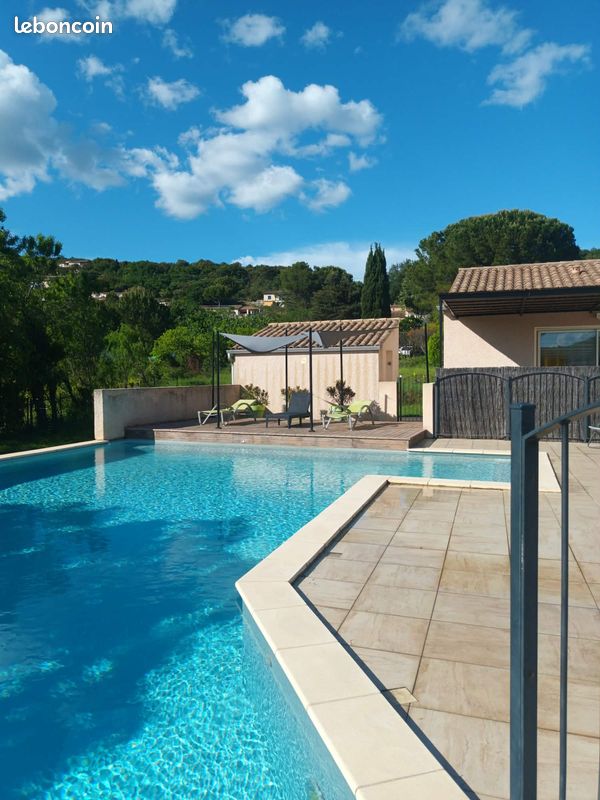 Appartement 3 pièces 30 m² · à Saint-Martin-d'Ardèche · 30 m² · 730 €/mois
